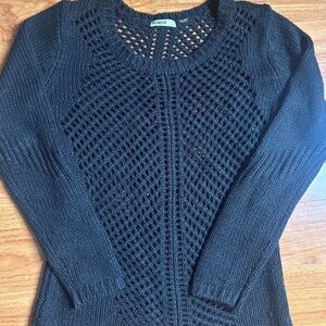 Aviero Women's Black Knit Crew Neck Sweater